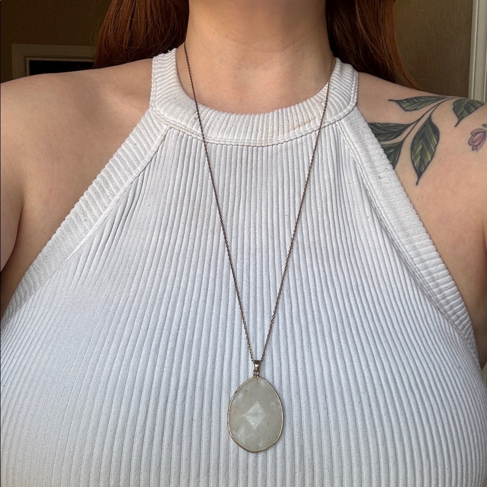 Elegant Clear Quartz Pendant Necklace